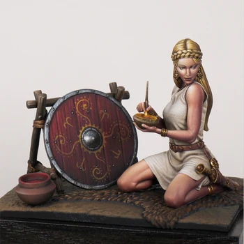 

70mm Resin Model figure kit SLAVIC SHIELDMAIDEN Unassembled and unpainted