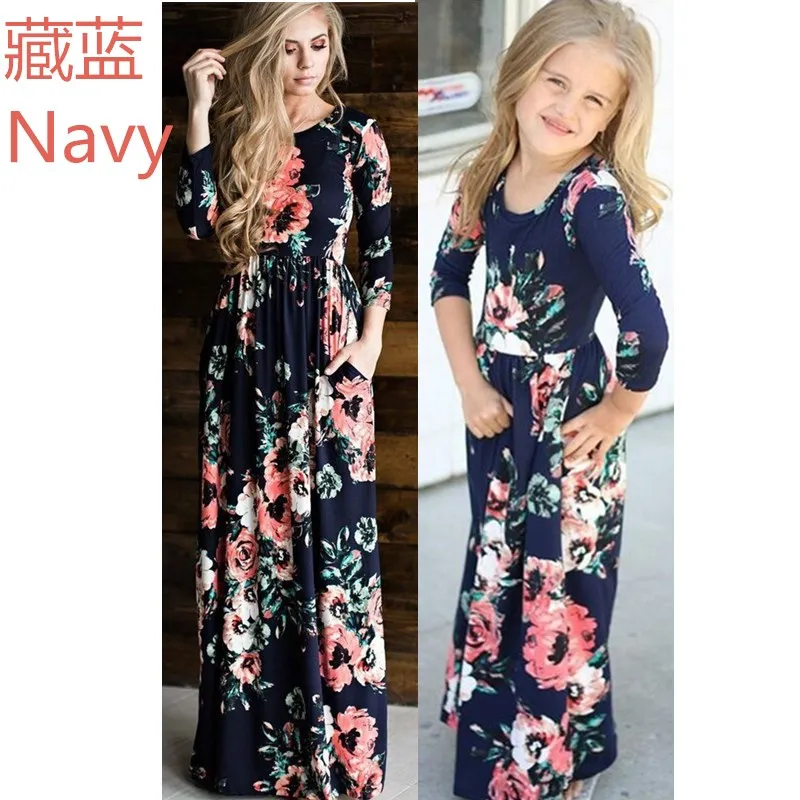 Осенние платья для мамы и дочки; одинаковые комплекты; Vestidos; одежда для мамы и меня; пляжные платья для мамы и дочки; Одинаковая одежда для семьи - Цвет: Style Four
