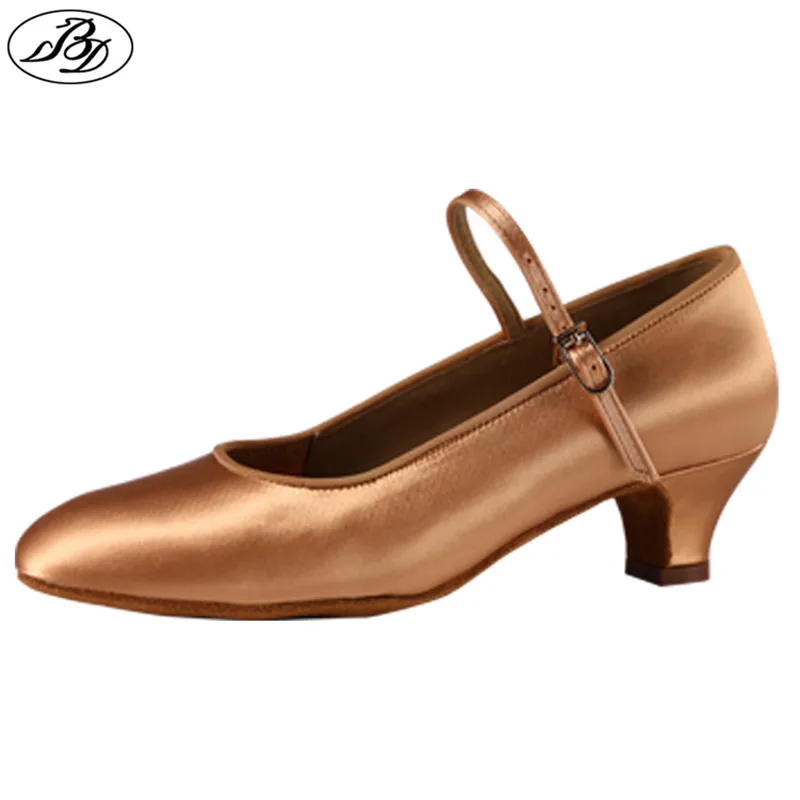 Girl  Dance Shoes BD 501 High Quality Satin Standard Dance Shoe Low Heel Tan White Color Ballroom Dancing Shoes Child shoes