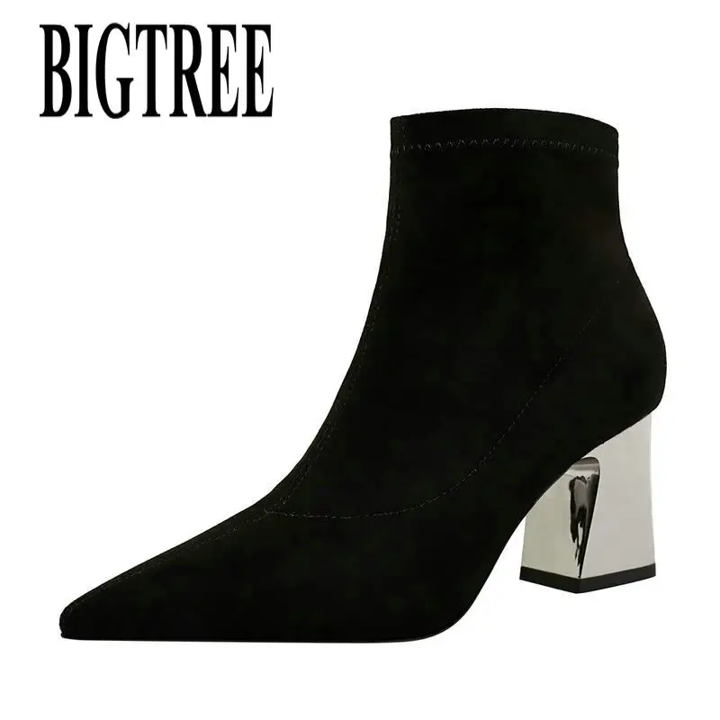 

BIGTREE 2019 Autumn Winte Women Comfortable Shallow Mouth Pointed Boots Women Simple Wild Chunky High Heels Black socks Boots