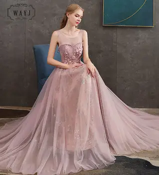 

2020 New Pink Princess Evening Dress Long Delicate Beaded Applique Womens Formal Dress Small Train Sexy Backless Evening Gown