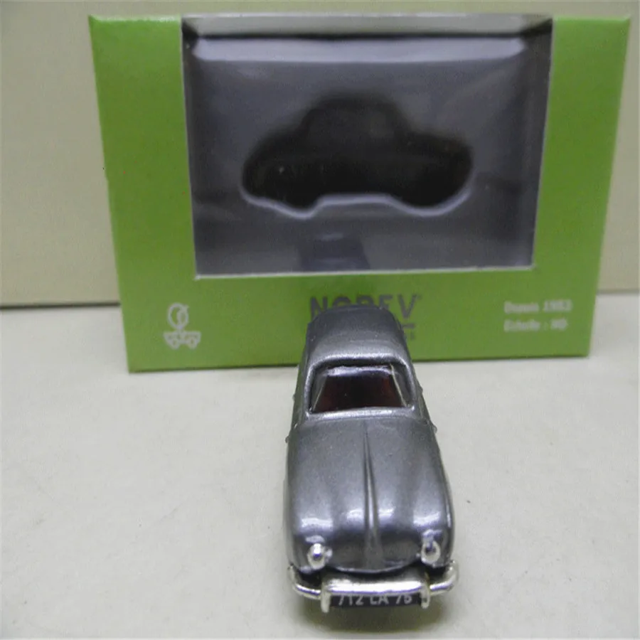 architecture model metal car03