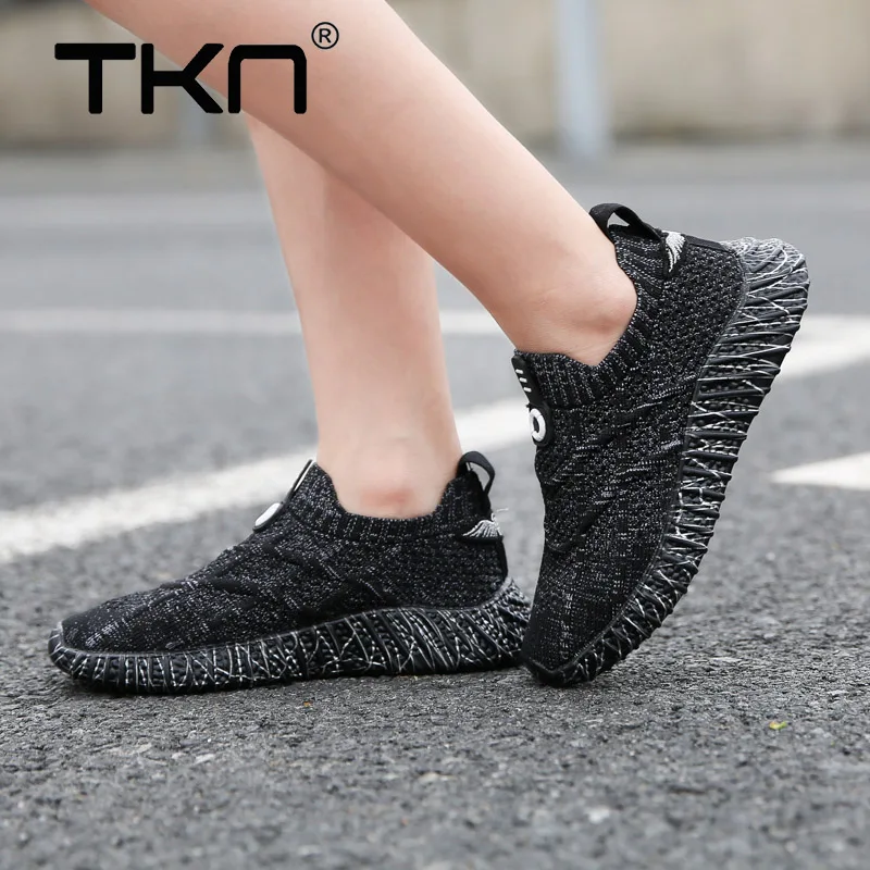 TKN Kids Flats Sneakers Shoes Breathable Mesh Upper Toddlers Boys Girls Walking Shoes Children Autumn Casual Sneakers Shoes 829