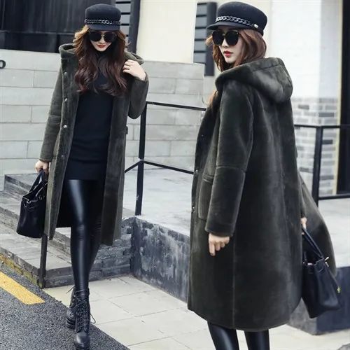 Шерстяная куртка Женская средней длины корейский стиль 17 зима стиль Матовый и толстый с капюшоном двухстороннее замшевое пальто