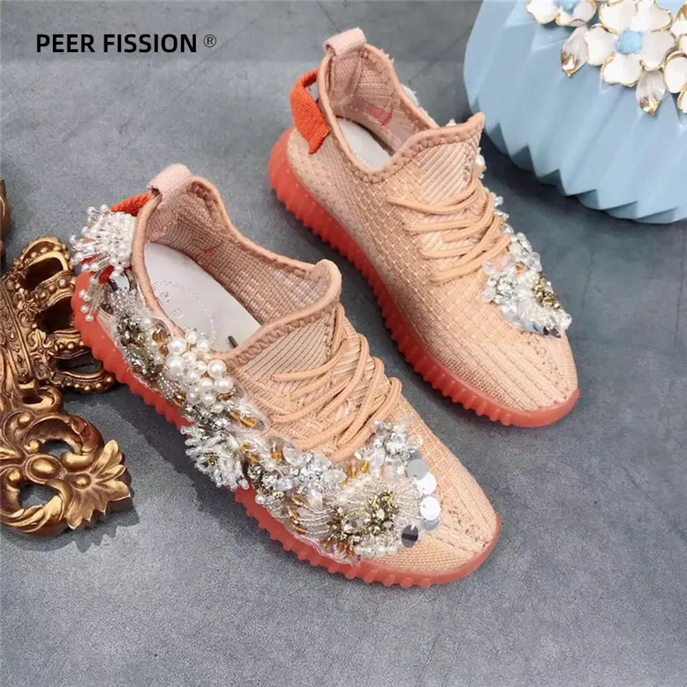 

2019 Summer Running Sport Breathable Casual Shoes Artificial Pearl and Diamond Sequins Decoration Women Sneakers Air Mesh Shoes