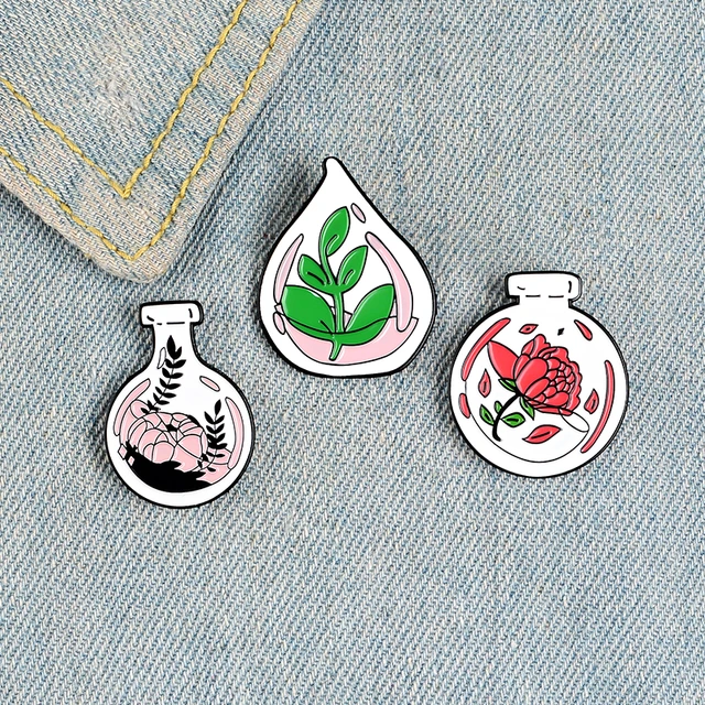 Plant Enamel Pin 