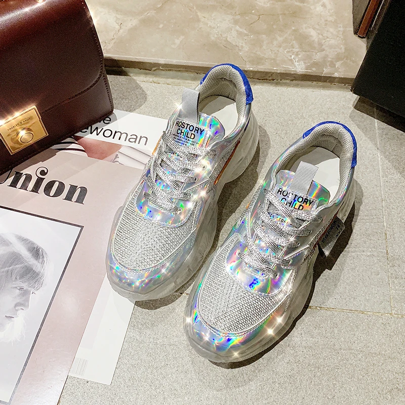 

2020 New Brand Womens Sneakers Outdoor Ladies Flats Anti Slip Bling Jogging Walking Shoes for Women Spring Summer Casual Shoes