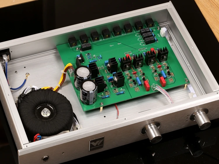 C17 чистый класс A полный симметричный HIFI усилитель на основе цепи DOA33 класса A