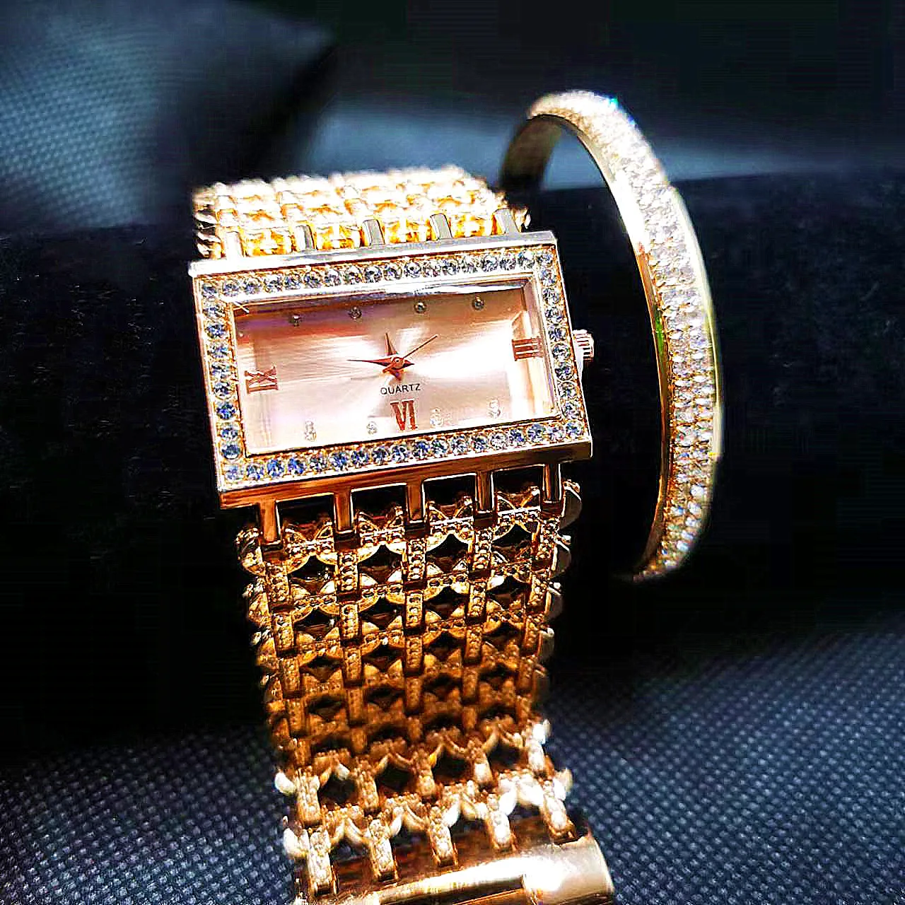 2pcs Iced Out Watch Bangle for Women Bling Bracelet Watch for Women Luxury Gold Watch Set Women Simple Watch  Relojes Para Mujer
