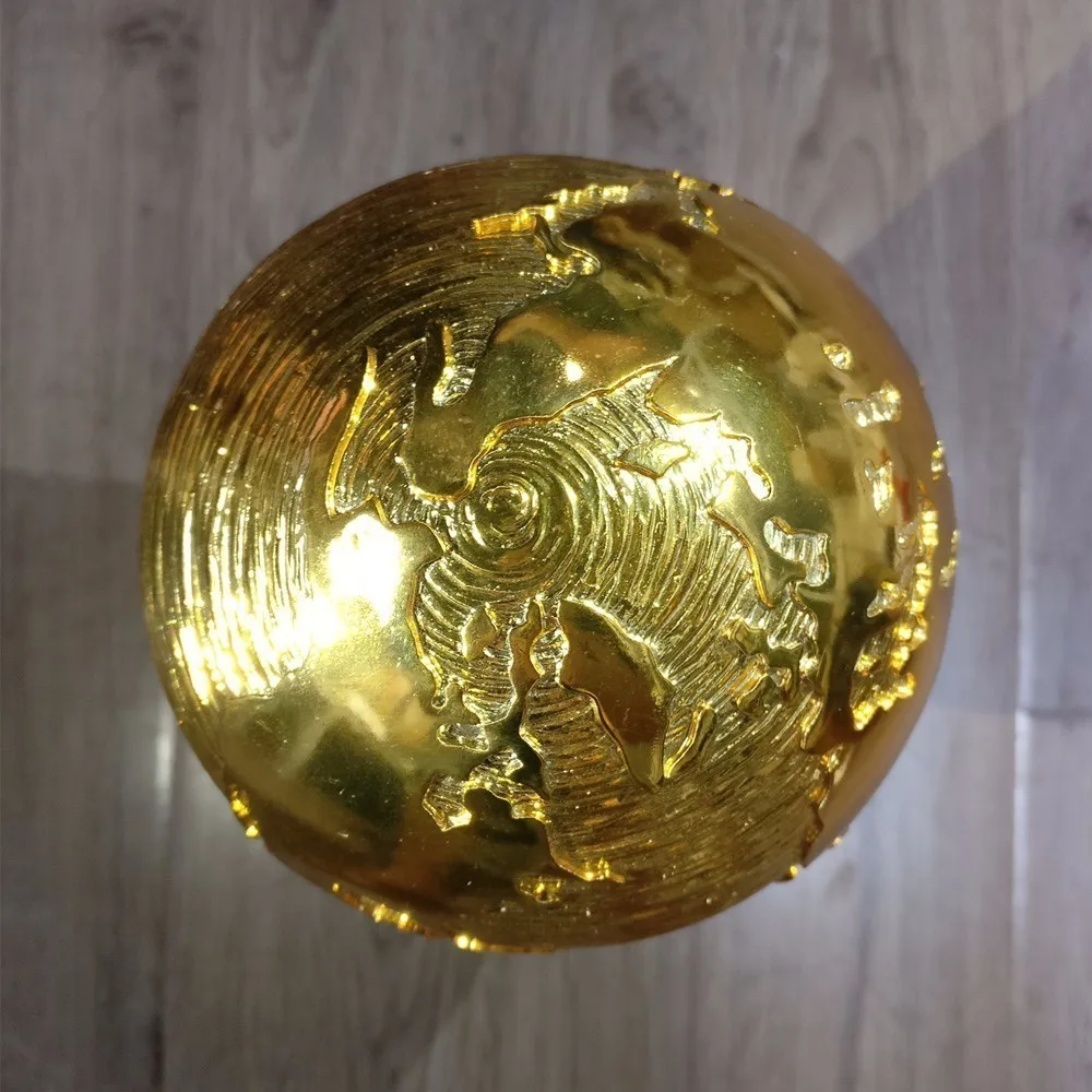 

Gold 2018 World Football Champion France Trophy 1:1 Replica Titan Cup Soccer Ball Fans Souvenir Craft Home Decor French Trophies