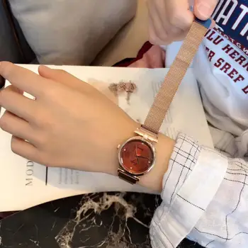 

2018 hot selling women's watches luxury style ladies watch 2018 quartz wristwatch round dial