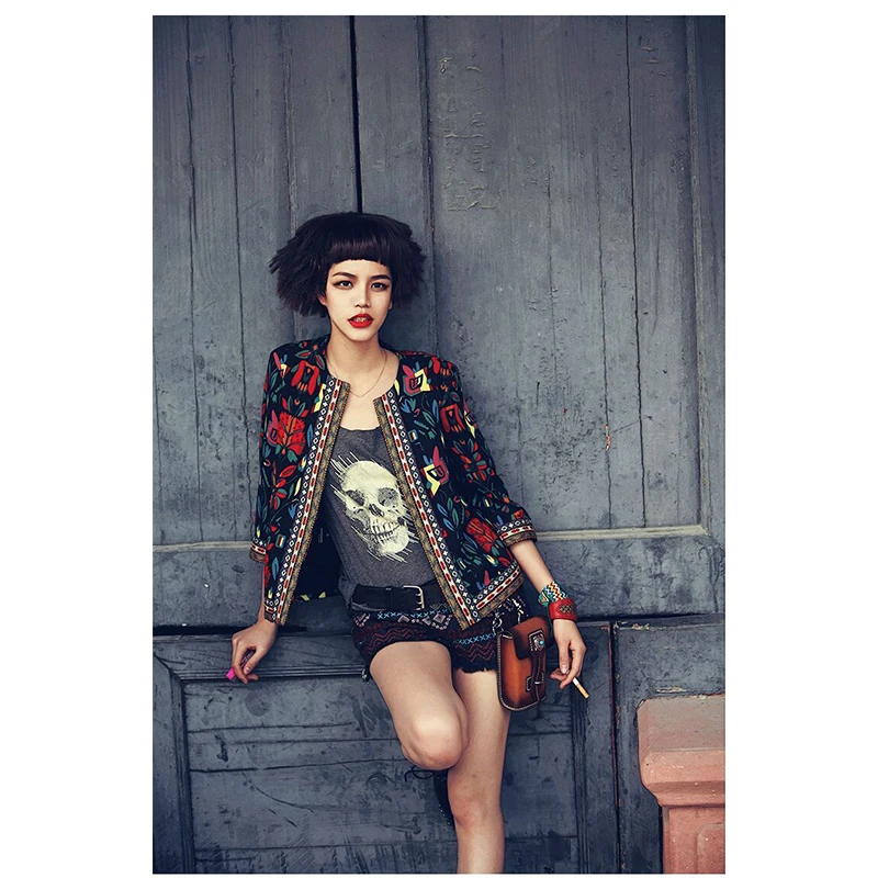 

Women Coat Autumn Harajuku Clothes Short Jackets Floral Print O neck Slim for Young Lady Vintage Plus Size Outerwear