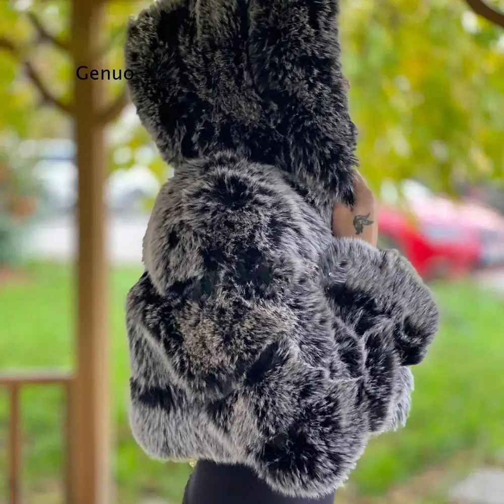 2021 Winter New Fashion Women Pink Short Faux Fur Coat Female Hooded Long Sleeve Thick Warm Fluffy Artificial Fur Jacket