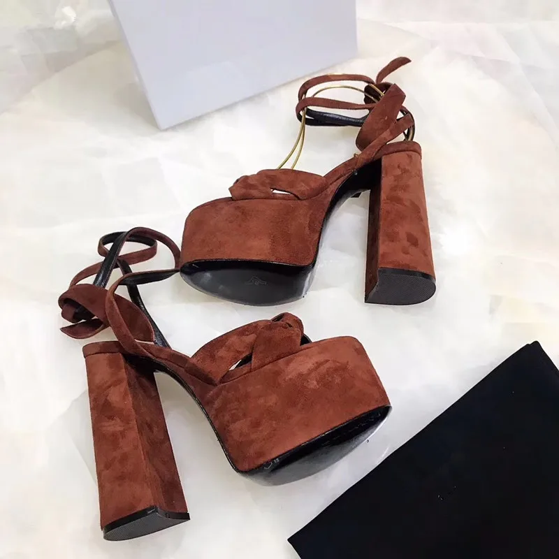 

Leather Luxury Buckle Style Block Platform Heel Sandals Decorated Open Toe Chunky Heel Sandals