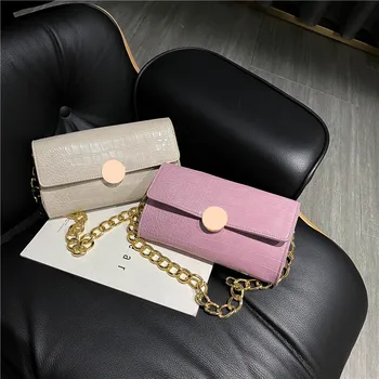 

Women's Bag Retro Mini Bag All-match Chain Shoulder Bag Baguette Bag Armpit Bag Hand Carry Square Sling Bag