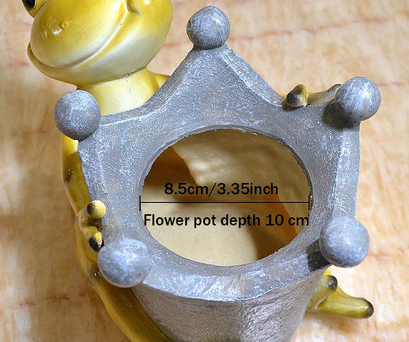 Crown Frog Resin Flower Pot Animal Sculpture Decoration Desktop Flower Arrangement Container Garden Micro Landscape Potted