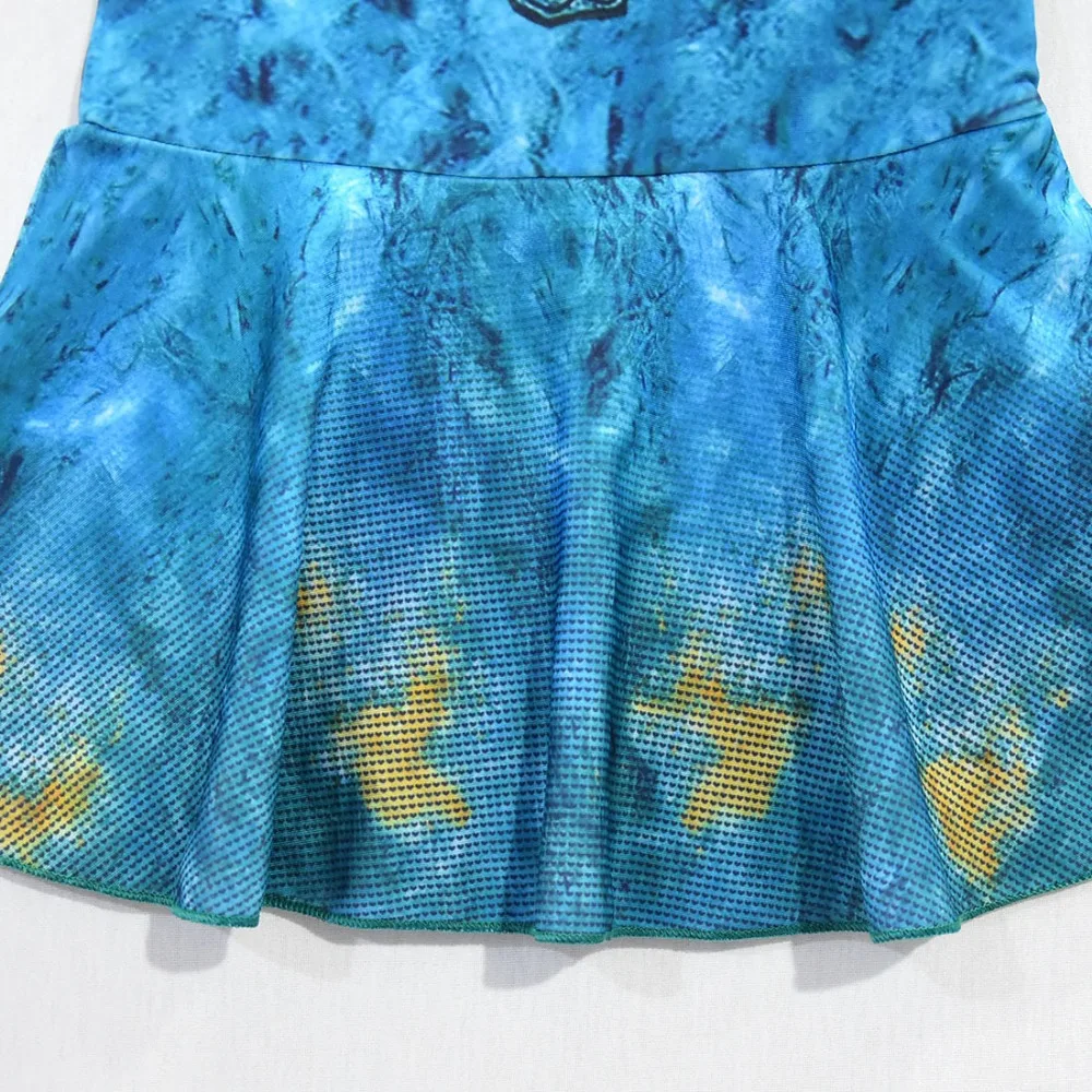 12701507871_1690947091