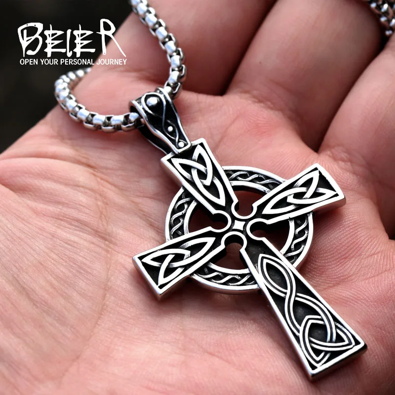 Davitu Davitu Triangle Viking Runes Jewelry Celtic Knots Necklaces & Pendants Triquetra Stainless Steel Men 2 Colors Available Metal Color: Steel Color 