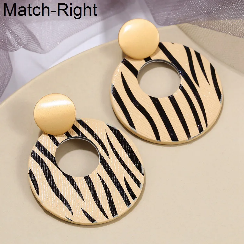 Модные серьги Match-Right для