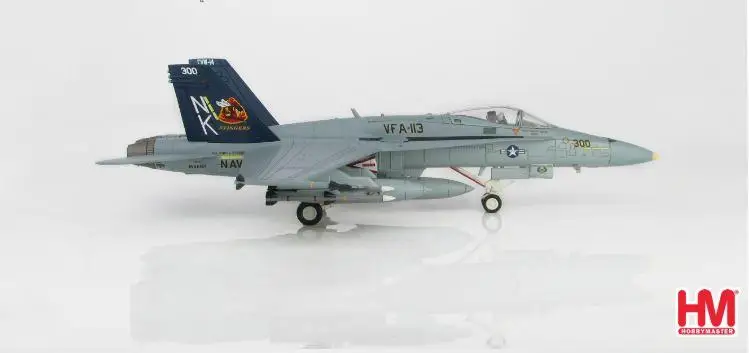 Мастер хобби Макдоннелл Дуглас F/A-18C VFA-113 BuNo164682 USS John C Stennis 2005 1/72 литье под давлением модель самолета