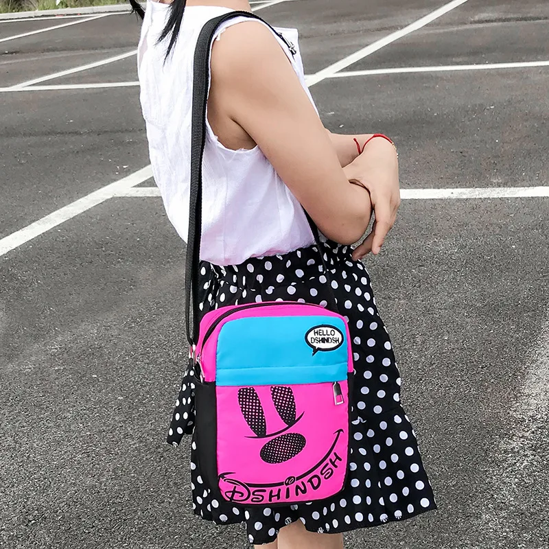 

2019 Mickey Handbag Children Shoulder Crossbody Bag Nylon Girl Boy Baby Coin Purse Kids Storage Bag Minnie Parent -child Bag