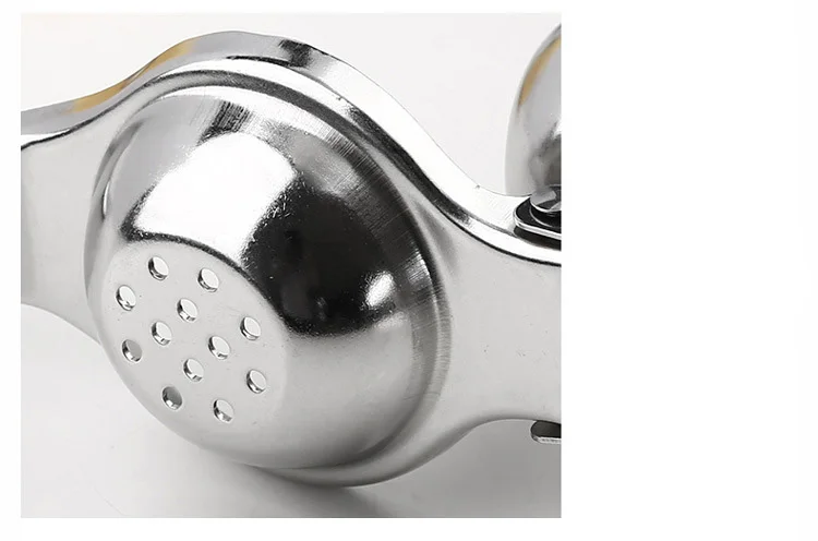 4275891644_2128044729