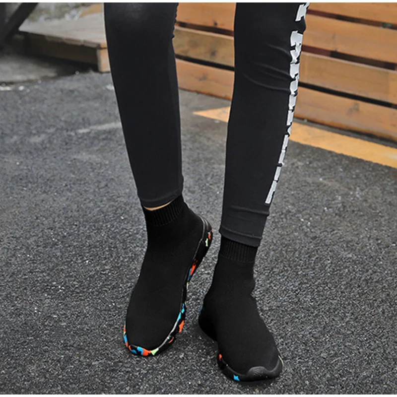 Женские кроссовки из вулканизированного материала, на плоской подошве, тянущиеся, вязаные, меховые носки, ботинки размера плюс, мужские, женские короткие ботинки, женская обувь на платформе