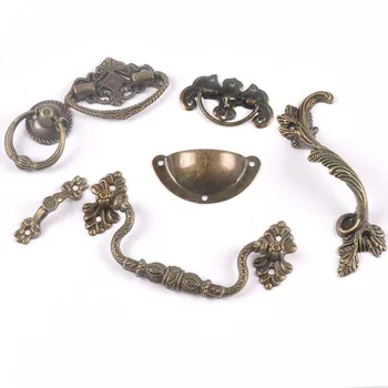 European Retro Striped Cabinet Handles 1