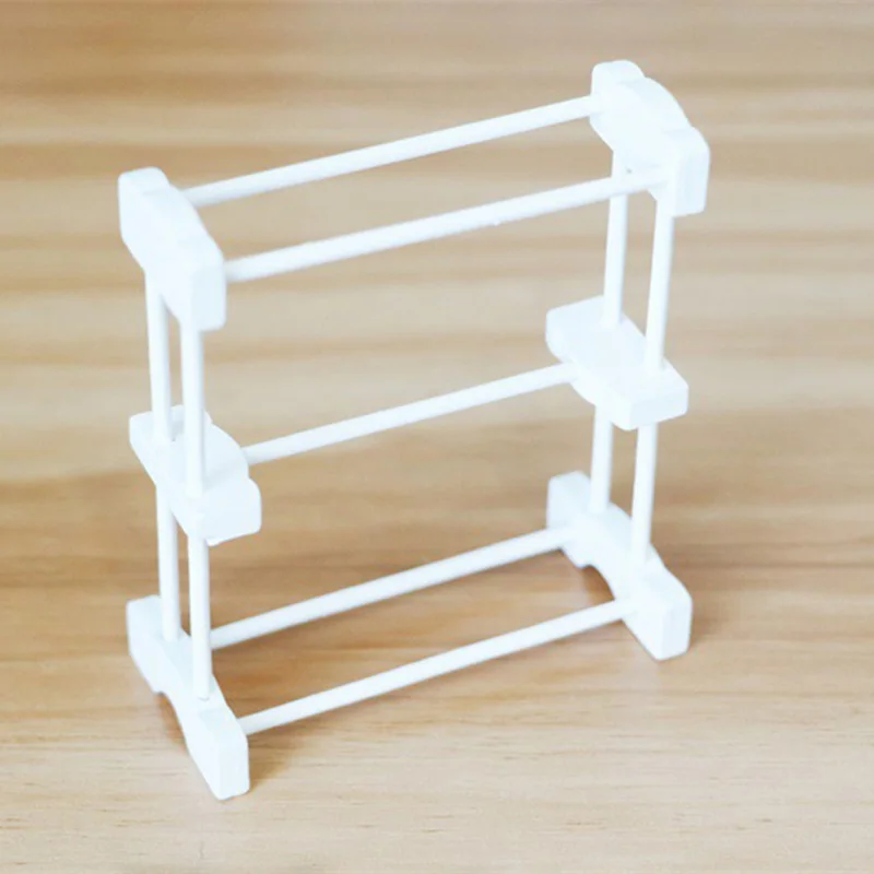 

1/12 Dollhouse Miniature Accessories Mini Wooden Towel Rack Simulation Furniture Frame Model Toys for Doll House Decoration