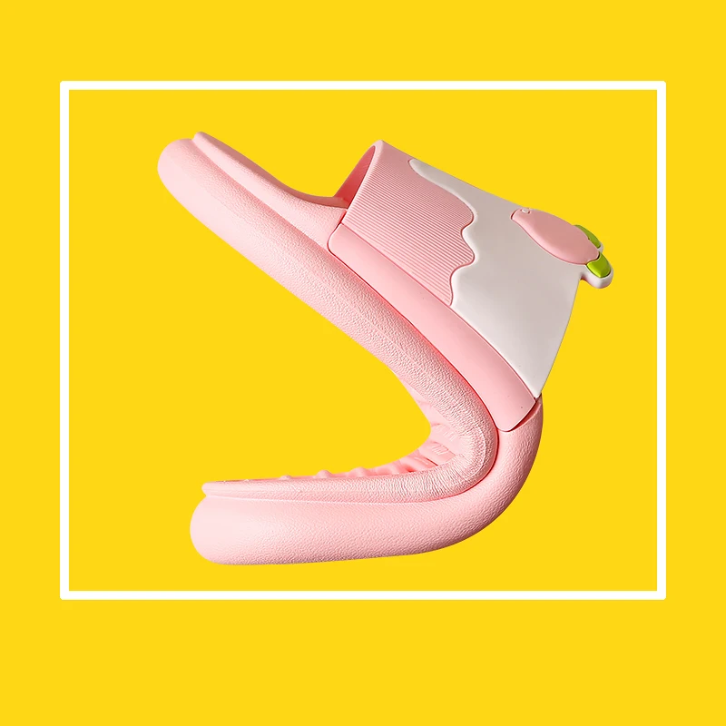 Летние шлепанцы с мультяшным рисунком Женские тапочки Милые домашние фруктами