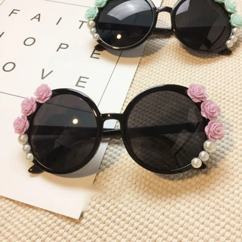 womens ray bans Gorgeous Women Round Sunglasses Crystal Diamond Pearl Handmade Eyewear UV400 Mirror Lens Flower Design Summer Sun Glasses big sunglasses