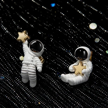 

BOEYCJR Universe astronaut stars Stud Earrings Fashion Jewelry Vintage Earrings for Women Gift