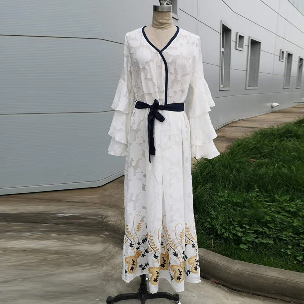 

Ramadan Eid Mubarak White Embroidery Abaya Dubai Turkey Hijab Muslim Dress Kaftan Caftan Islamic Clothing Abayas For Women Robe