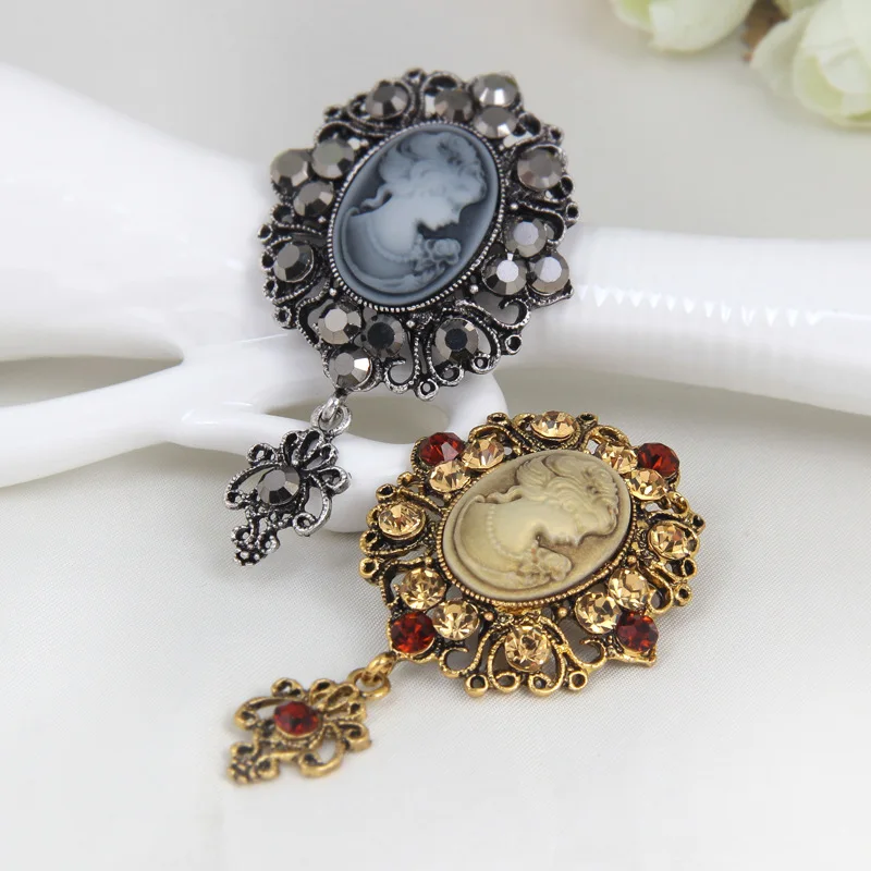 

Water Drop Vintage Style Head Statue Cameo Brooch Crystal Diamante Brooches Pin for Women Retro Party Accessories Gift AF053