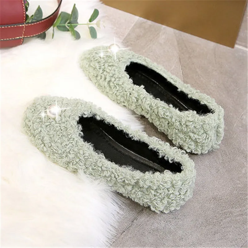 

Women Flat Casual Shoes Candy Color Slip on Comfortable Ladies Rhinestone Shoes Hairy Fur Warm Sweet Girl Loafers zapatos mujer