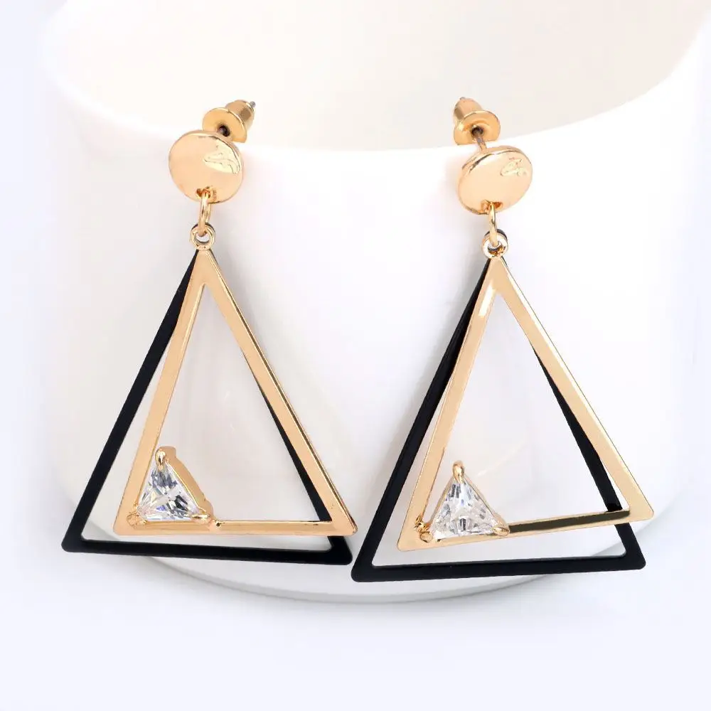 

Alloy Big Hoop Earrings Triangle with Zircon Bohemia Jewelry Women Trendy Exaggerated Zircon Dangle Ear Rings 925 Silver Needle