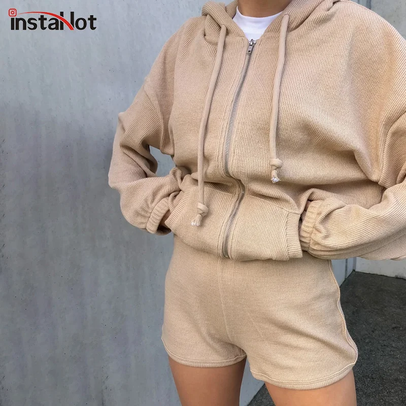 

InstaHot Women Two Piece Tracksuit Set Zipper Fly Hooded Outerwear And Shorts Set Autumn Casual Loose Homewear 2020 Fashion Set