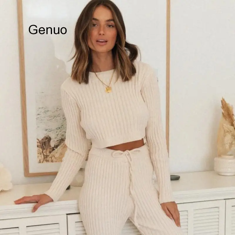 Рисунок 4 - Женский свитер, комплект из двух предметов