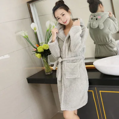 Кораллово-Красный Autumn/winter Korean version of lamb plush warm coral plush pajamas cute cartoon plush hooded nightgown - Цвет: Кораллово-Красный