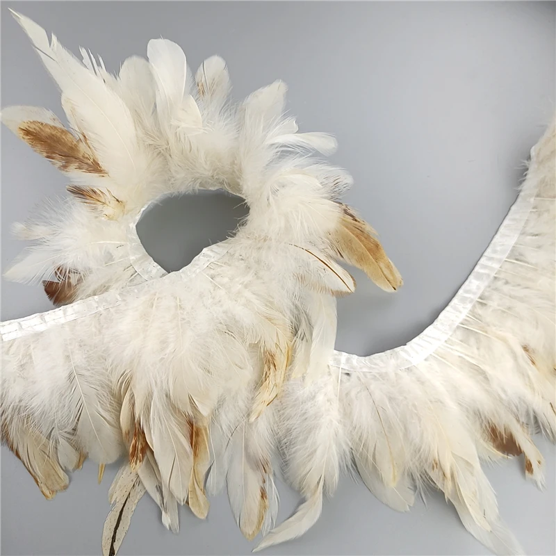 NAEBRO 300 Plumas Para Manualidades, Plumas De Ganso Blancas 5-20CM Plumas Para Atrapasueños Plumas Decoracion Para Decoración Del Hogar, Disfraces Hats, Bodas Y Proyectos De Bricolaje (4 Tamaños