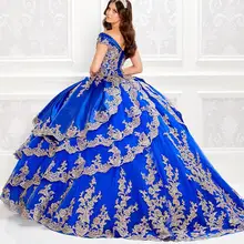 

Off the Shoulder Royal Blue Quinceanera Dresses With Gold Appliqued Ball Gowns Prom Dresses Lace-up Sweet 16 Party Gowns