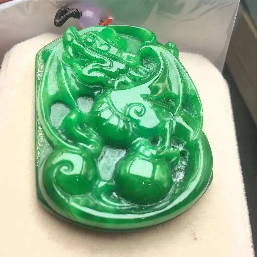 

Восхитительный зеленый нефритовый подвеска, амулет солнце дракон талисман китайский зодиак Человек Дракон лет