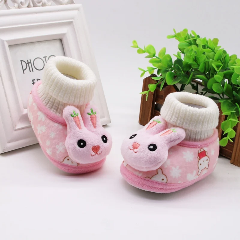 Унисекс для новорожденных Cozie искусственный флис Bootie зимняя теплая детская кроватка для новорожденных обувь классический напольный мальчиков