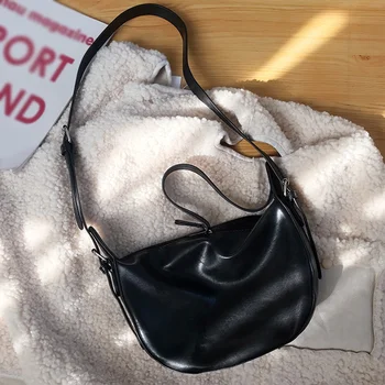 

Women's Korean Style Vintage Black Bags Adjustable Strap Messenger Bag Simple Casual PU Shoulder Bag For Women Feme
