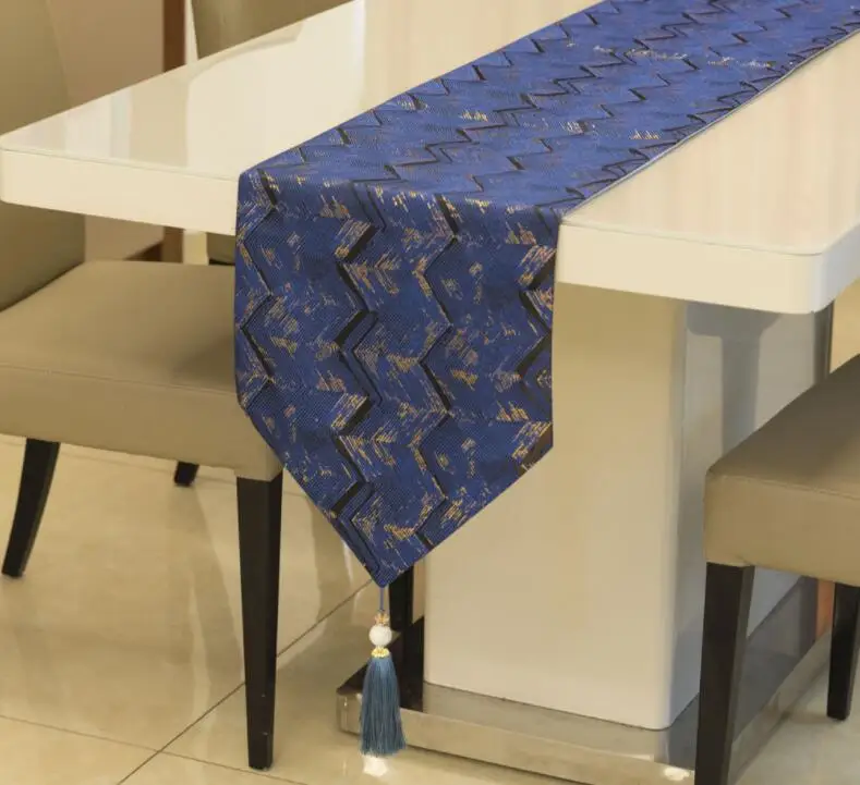 Fyjafon Table Runner Blue Gray Table Runner European Table Decor Hotel Home Dining Table Runners Wave Striped Table cloth - Цвет: Color 1