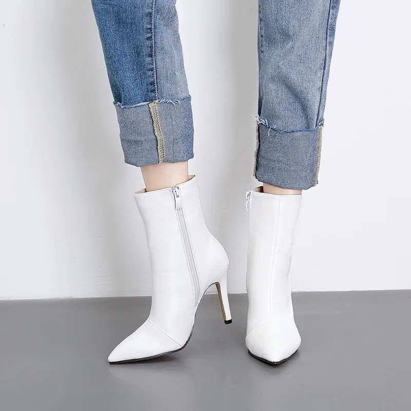 

Fashion White Boots Women's 2019 Spring And Autumn New Style Patent Leather WOMEN'S Ankle Boots Women's Pointed Toe Thin Heeled