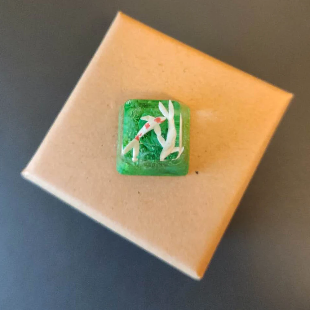 koi ESC green keycaps 2