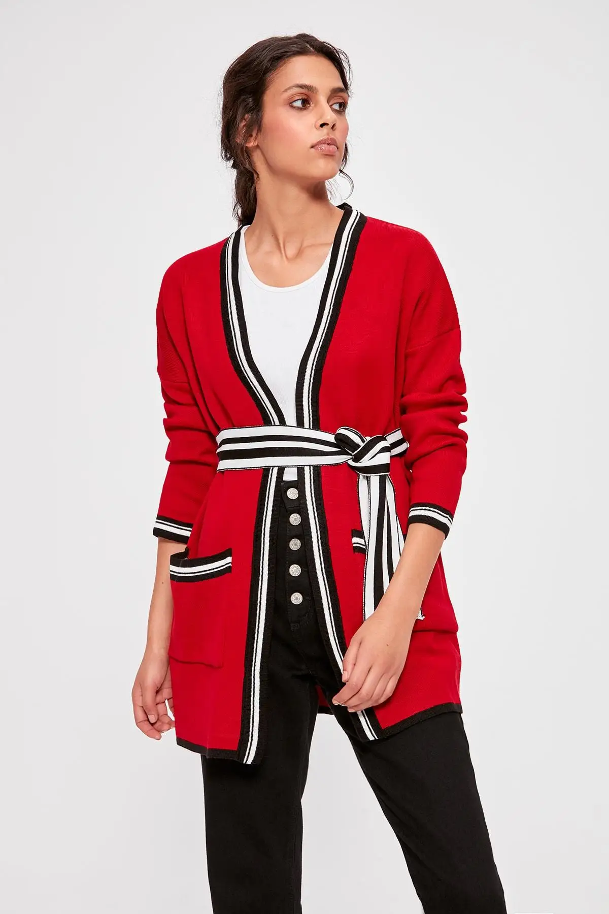 

Trendyol Red Belted Sweater Cardigan TWOAW20FV0113