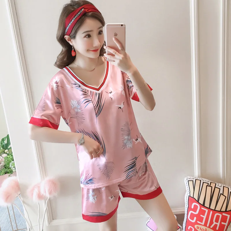 

2019 Hot Selling New Style Korean-style Women Pajamas Summer Thin Section Short Sleeve Imitated Silk Fabric Nobility Women's V-n