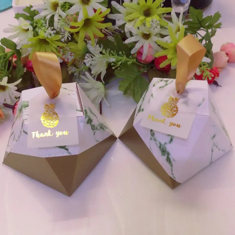 

100pcs Diamond Pineapple Marble Shape Candy Box Wedding Favors And Gifts Party Supplies Baby Shower Paper Gift Chocolate Boxes